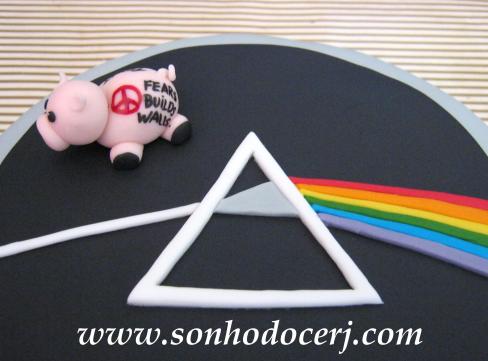 Bolo Pink Floyd em detalhes! (