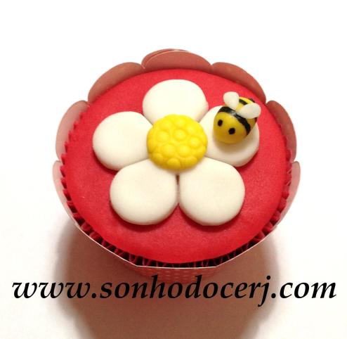 Cupcake Abelhinha na flor! (E)