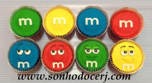 Blog_Cupcakes_M&M_3054[2]