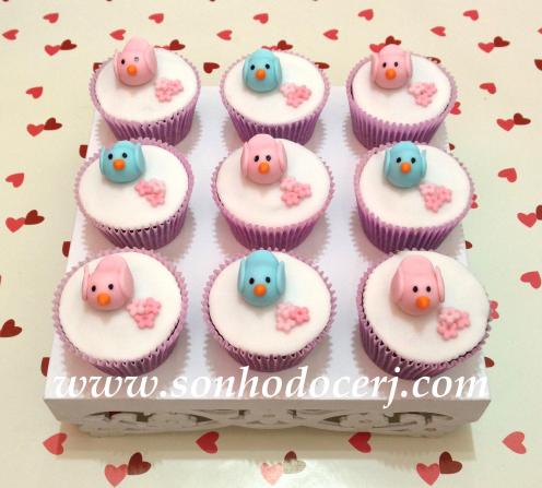 Cupcake Passarinhos 3D com flores! (E)
