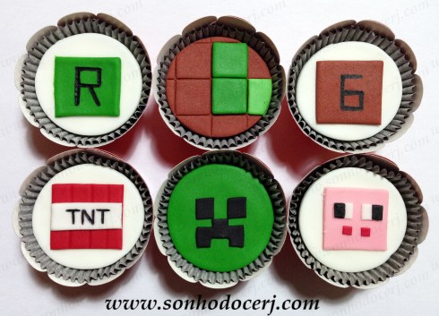 Blog_Cupcakes_Minecraft_4997[2].jpg