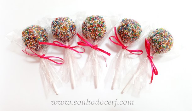 Blog_Cake pop_104348[2]