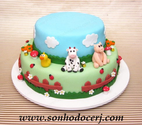 Blog_B125_Bolo_Fazendinha_AbelhasJoaninhas_ 030[2]