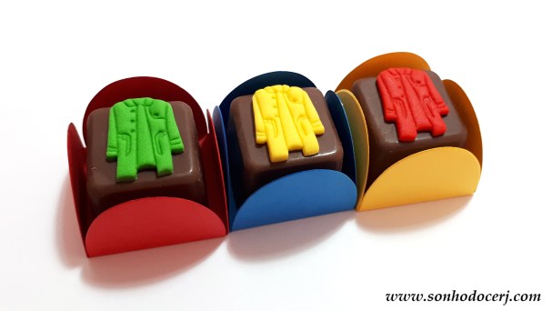 Blog_Bombom modelado_Detetives do prédio azul DPA_121745[2]