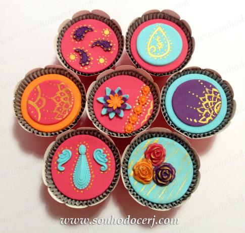 Blog_Cupcakes_Bollywood_Indiano_8133[2]