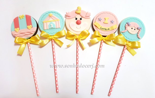 Blog_Pirulito chocolate_circo rosa_124219[2]