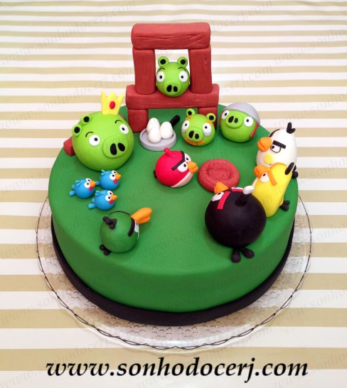 Blog_B093_Bolo_Angry Birds_Cenário de Jogo_2359[2]