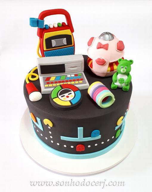 Blog_B182_Bolo Anos 80_Brinquedos_151511[2]