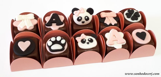 Blog_Bombom modelado_panda_103834[2]